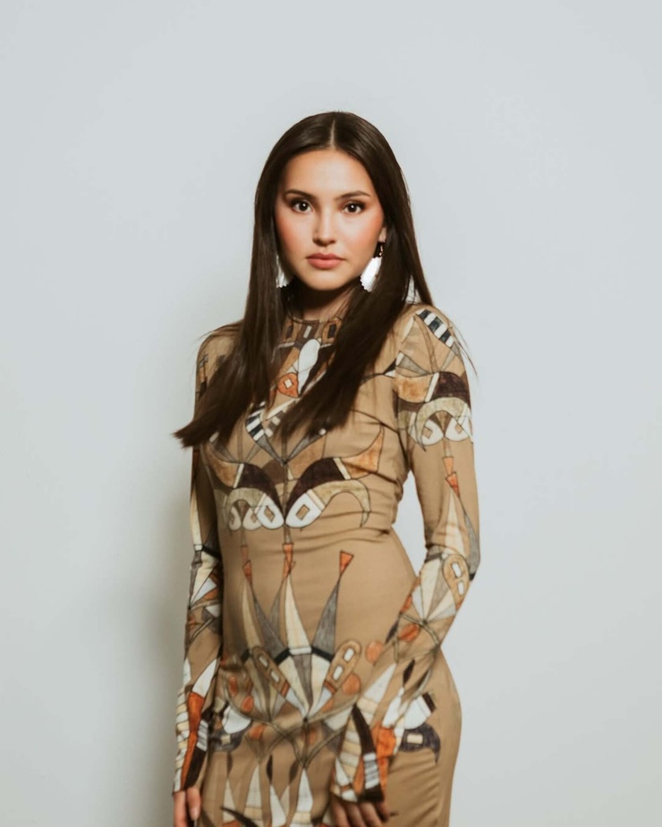 Isabel Deroy-Olson
