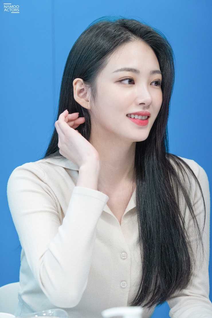 Hyo-zu Choi Hyo-zu Choi