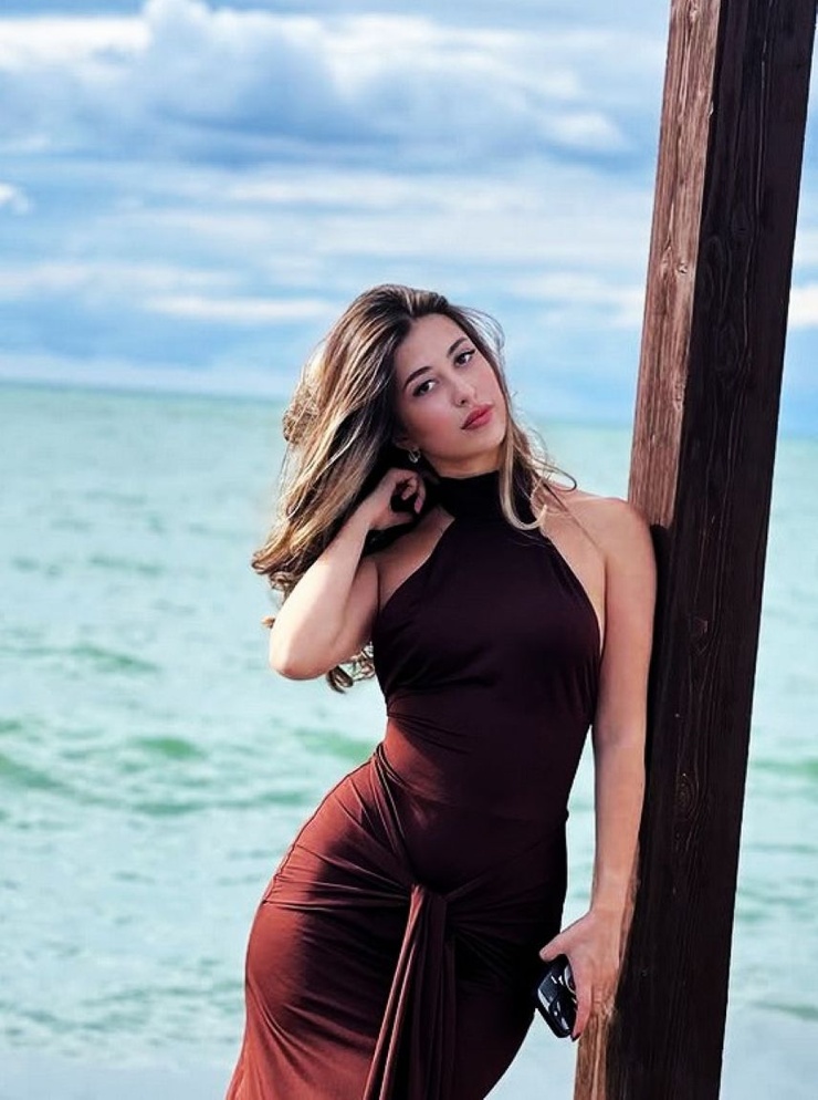 Angelina Gabueva Angelina Gabueva