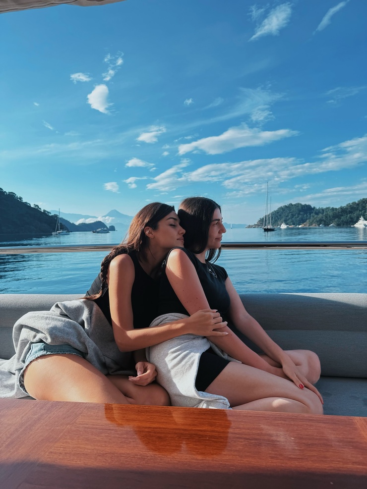 Hande Erçel