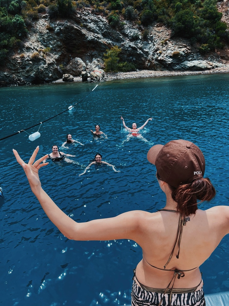 Hande Erçel