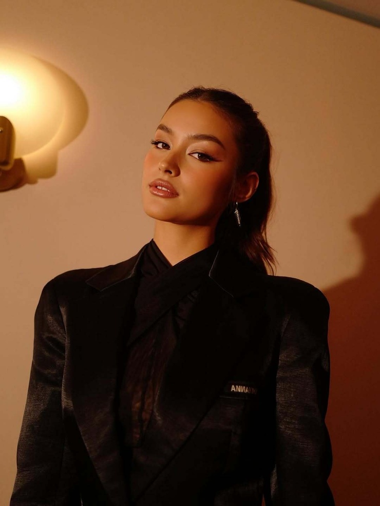 Liza Soberano Liza Soberano