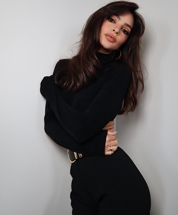 Emily Ratajkowski