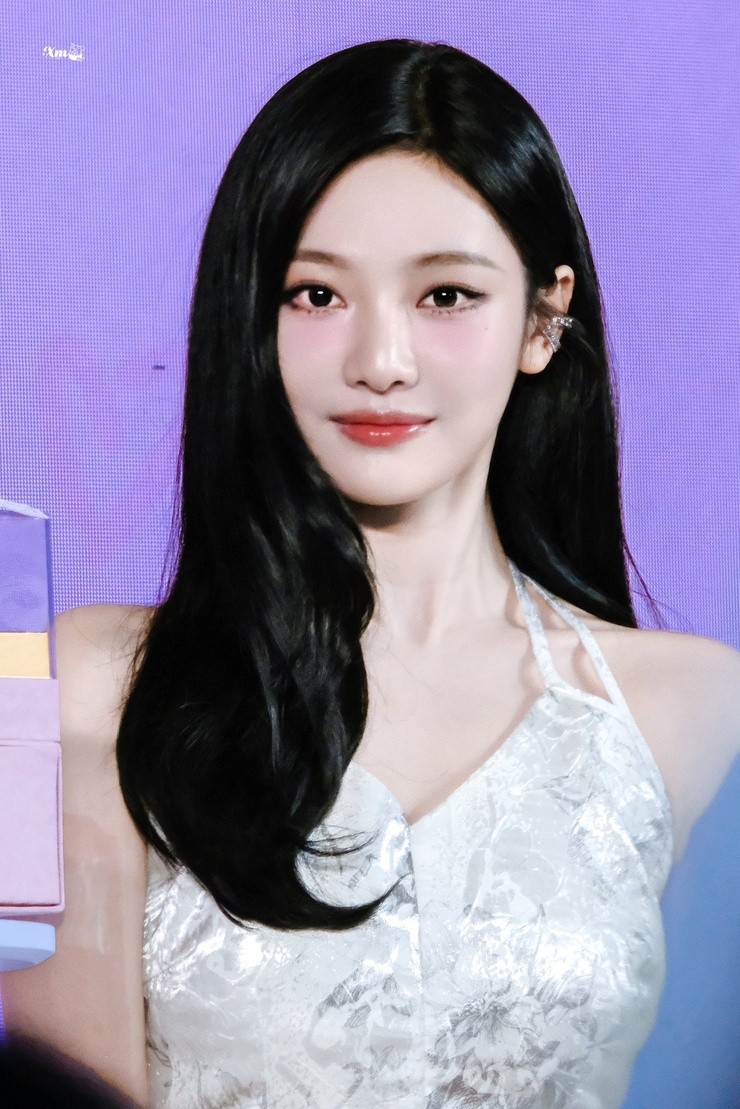 Yizhuo Ning