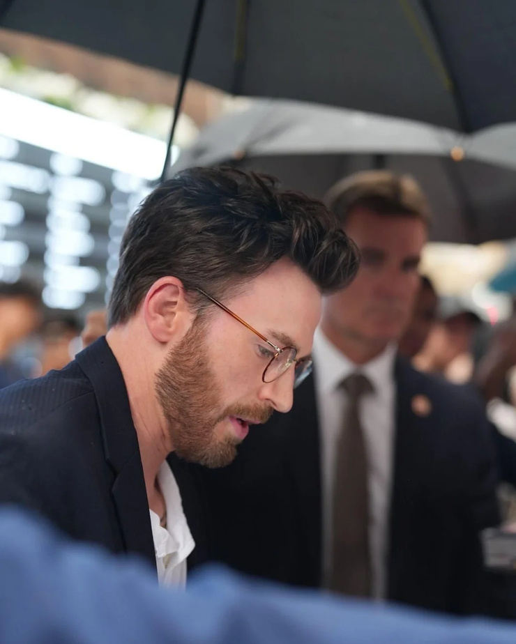 Chris Evans