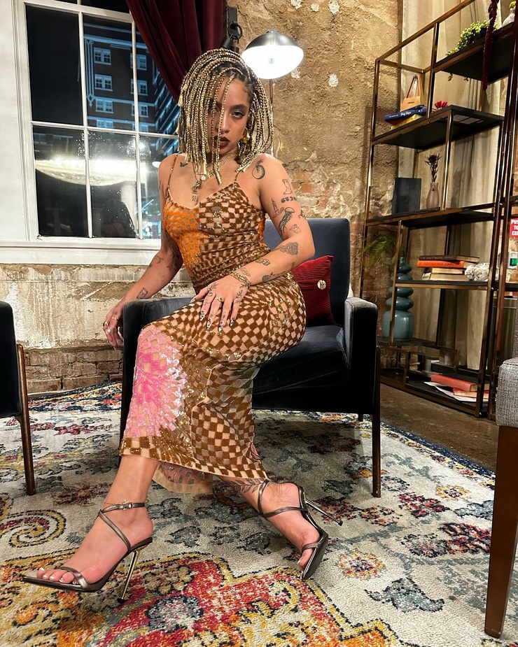 Kiana Ledé Kiana Ledé