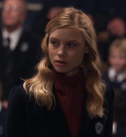 Lucy Fry Lucy Fry