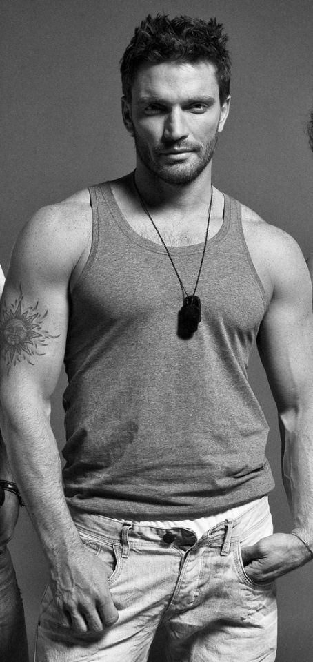 Julián Gil