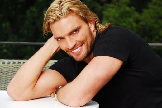 Julián Gil