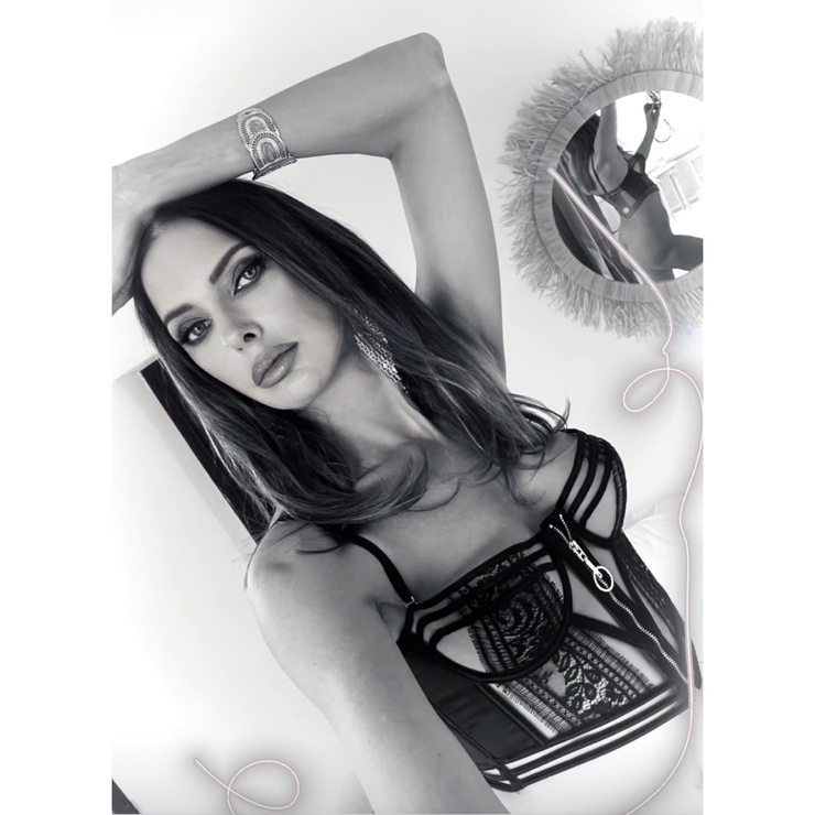 Frédérique Bel