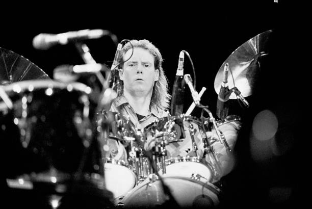 Michael Shrieve