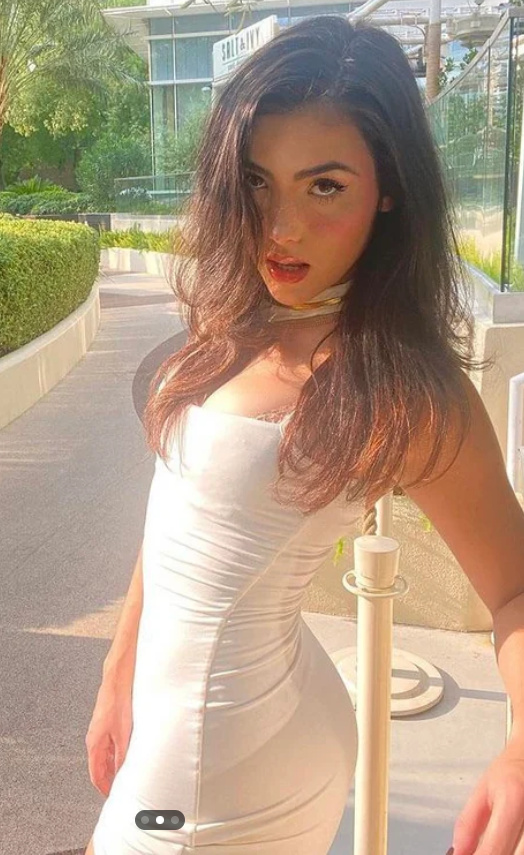 Andrea Botez