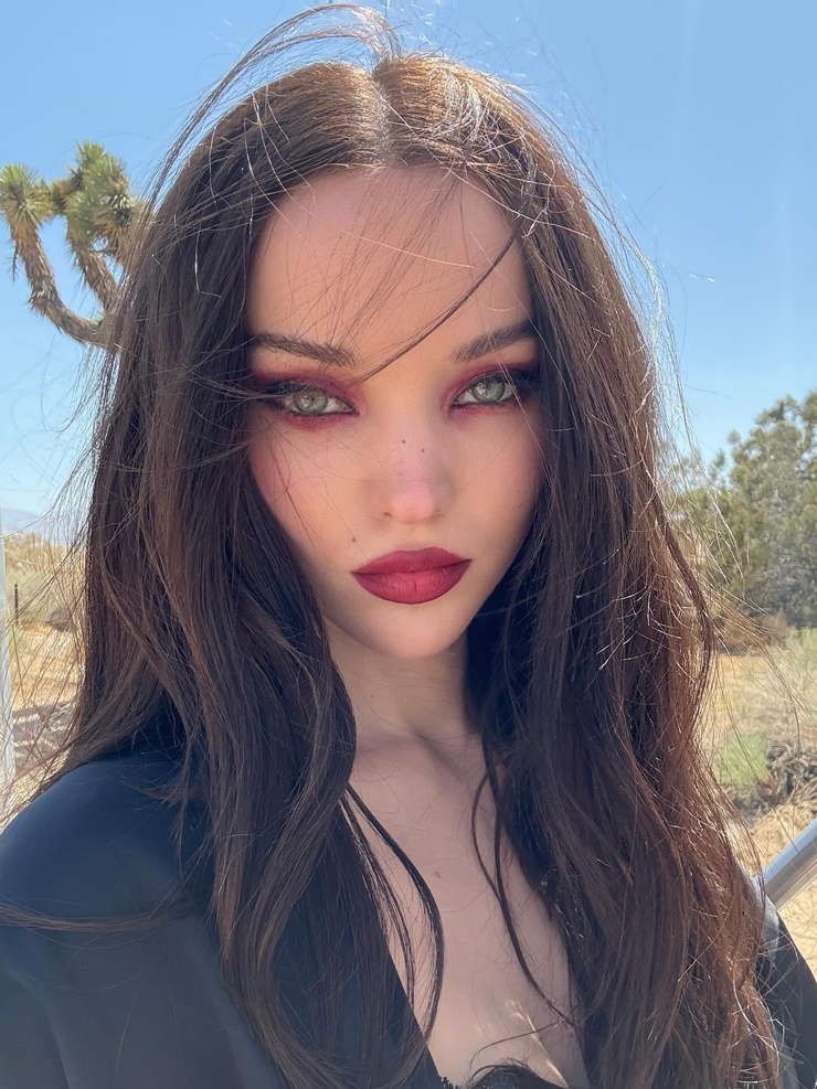 Dove Cameron