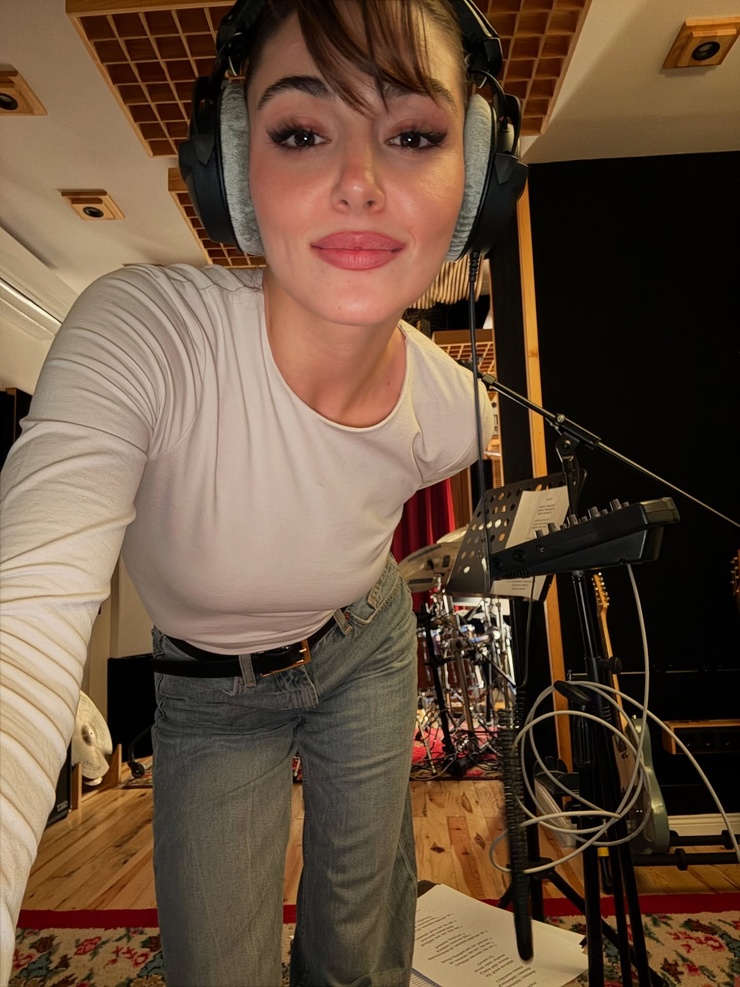 Hande Erçel