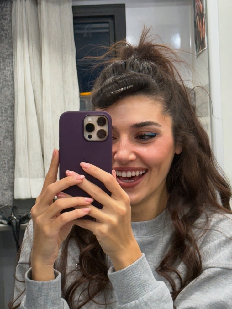Hande Erçel Hande Erçel