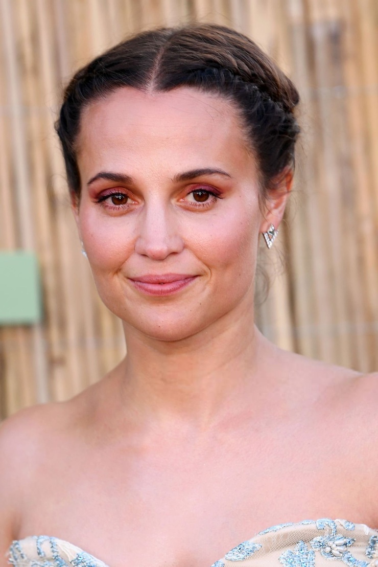 Alicia Vikander Alicia Vikander