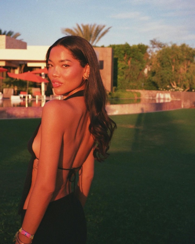 Ming Lee Simmons