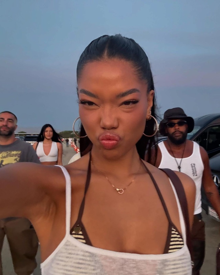 Ming Lee Simmons