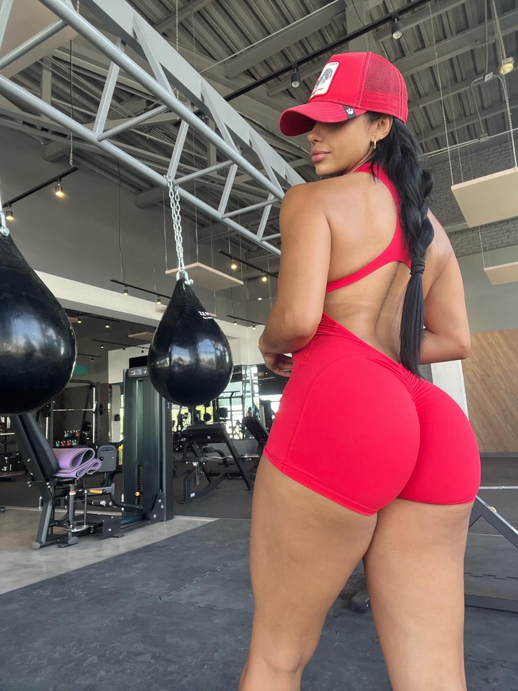 Yesli Gomez
