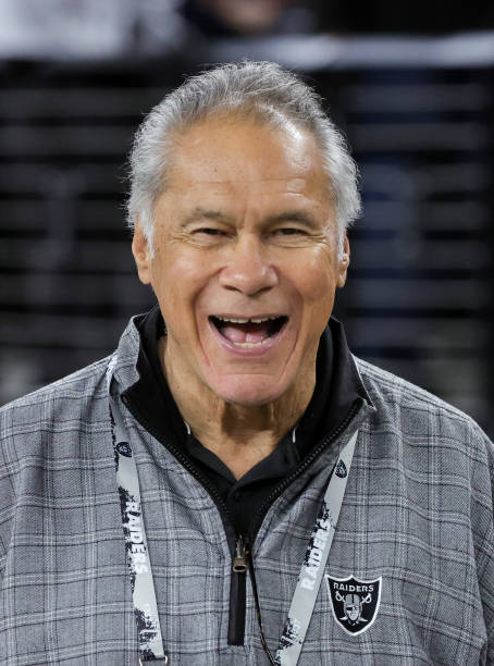 Jim Plunkett