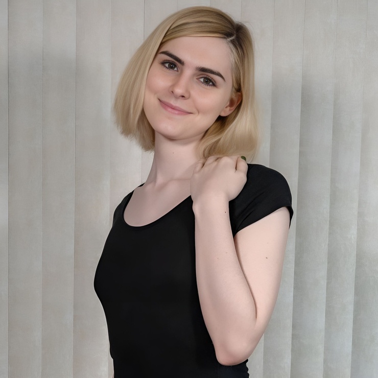 Ella Hollywood Ella Hollywood