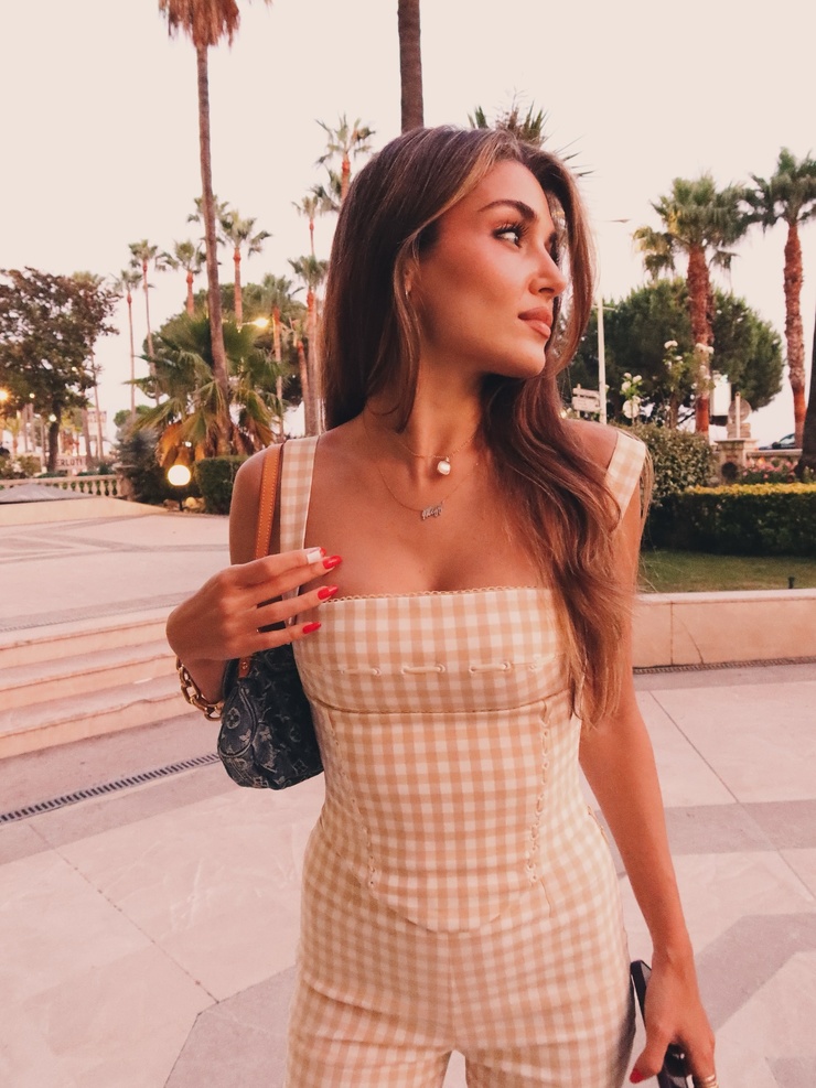 Hande Erçel Hande Erçel
