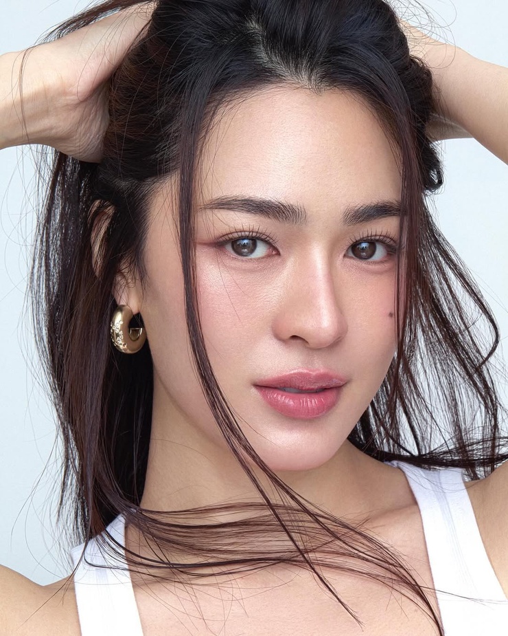Lingling Sirilak Kwong