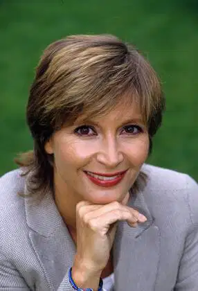 Susanne Uhlen Susanne Uhlen