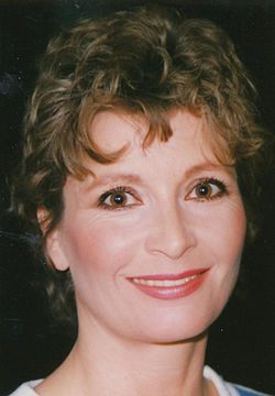 Susanne Uhlen Susanne Uhlen