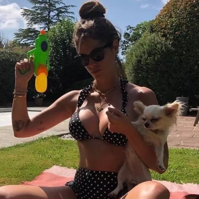 Laura Isaaz Laura Isaaz