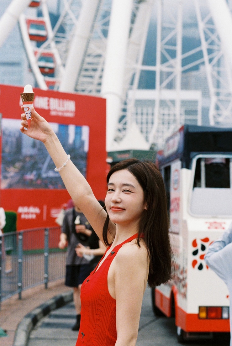 Daisy Li