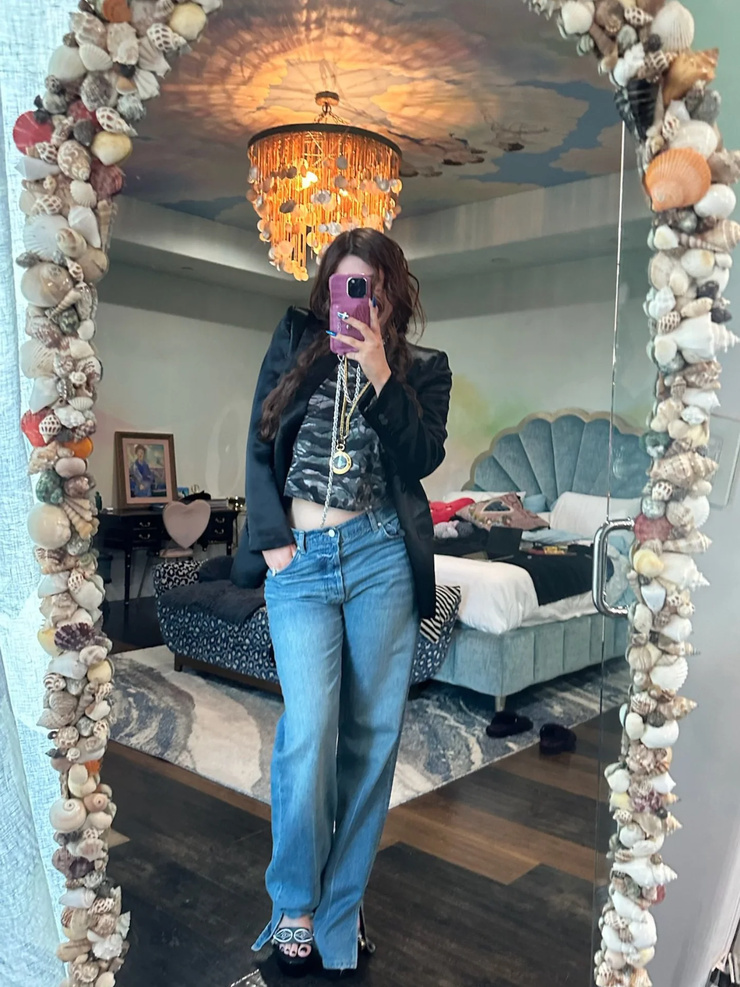 Bella Thorne
