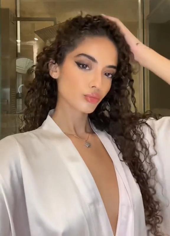 Jess Bleta Jess Bleta