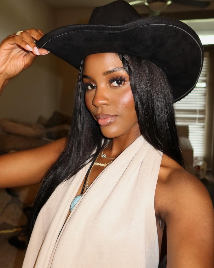 Naomi Baker