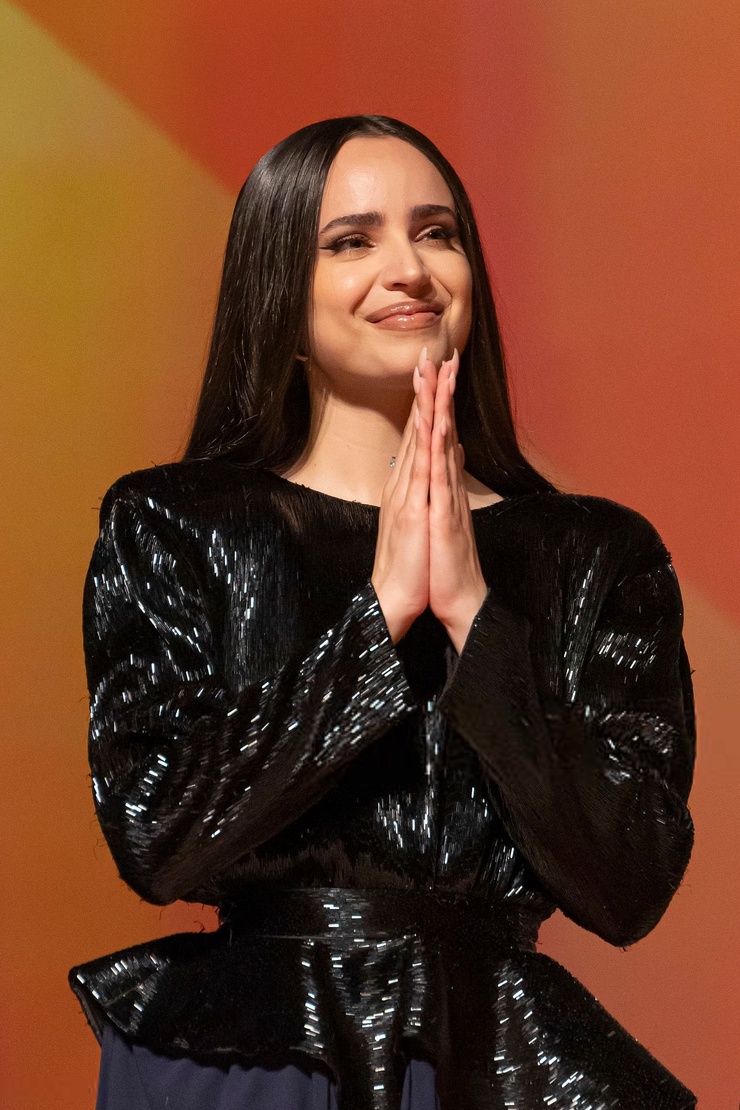 Sofia Carson