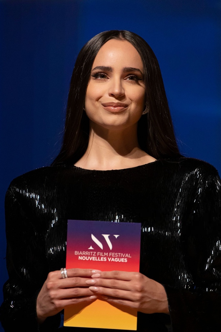 Sofia Carson