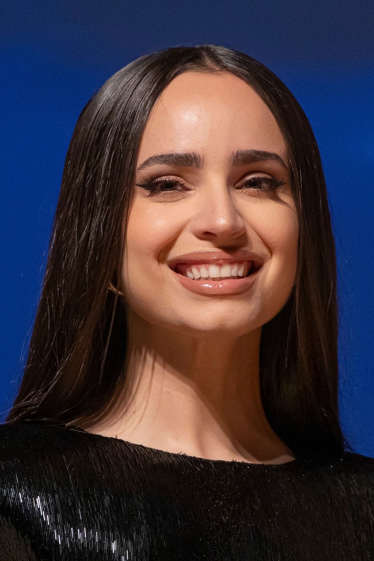 Sofia Carson