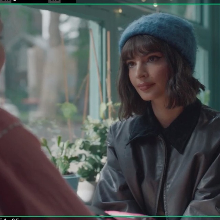 Emily Ratajkowski