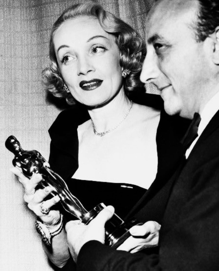 Marlene Dietrich Marlene Dietrich