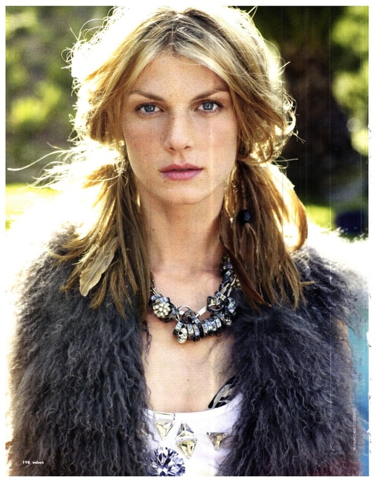 Angela Lindvall