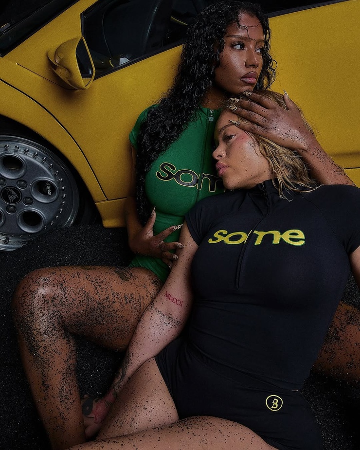 Raven TRACY