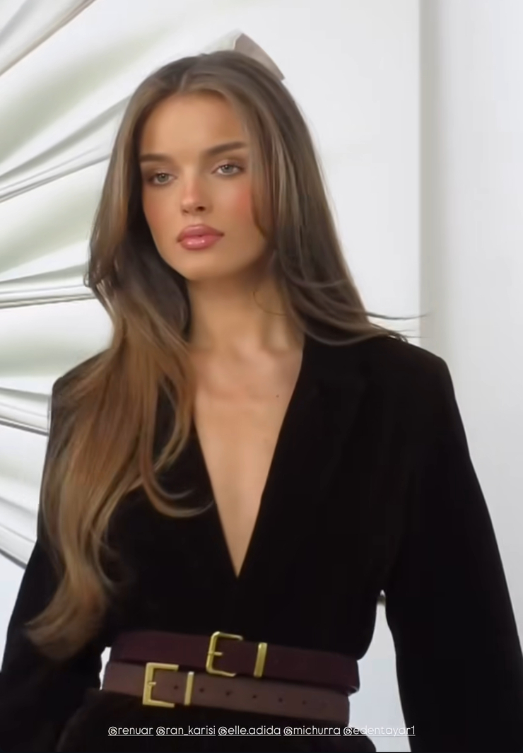 Anna Zak