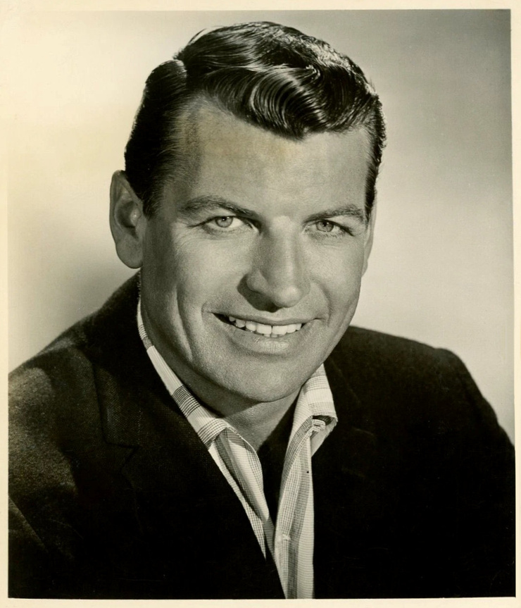 Richard Egan