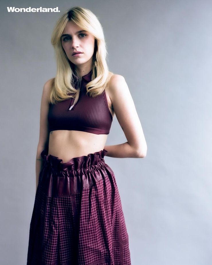 Nell Tiger Free