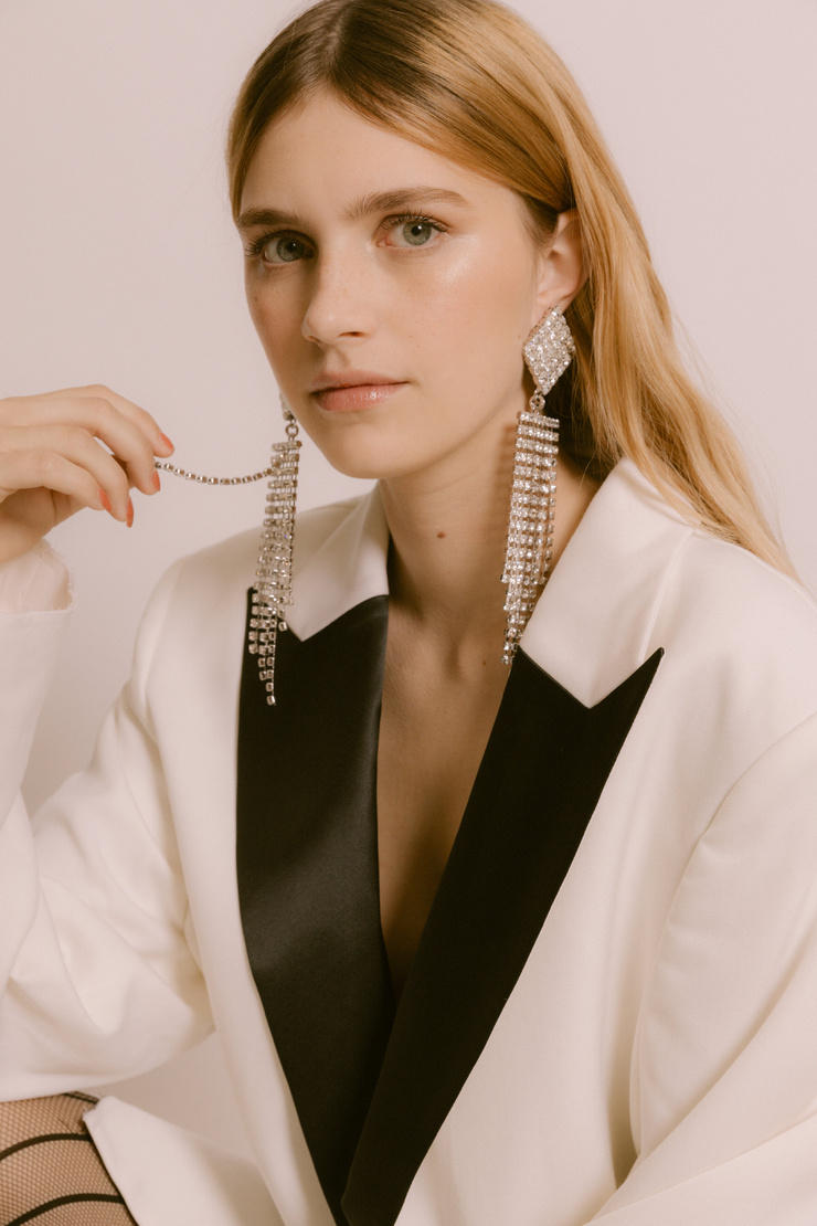 Nell Tiger Free