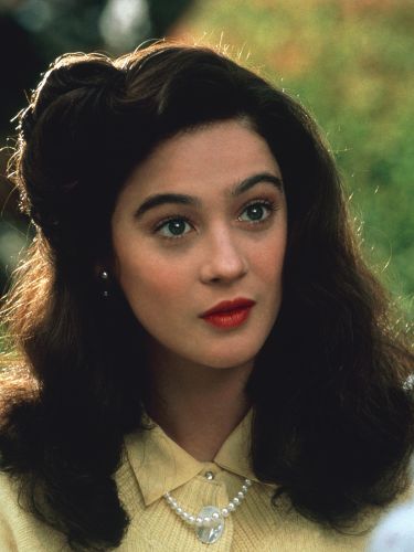 Moira Kelly