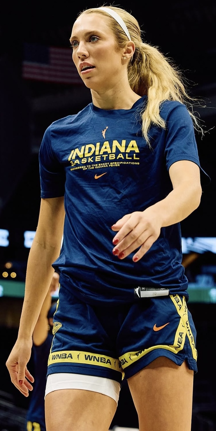 Lexie Hull
