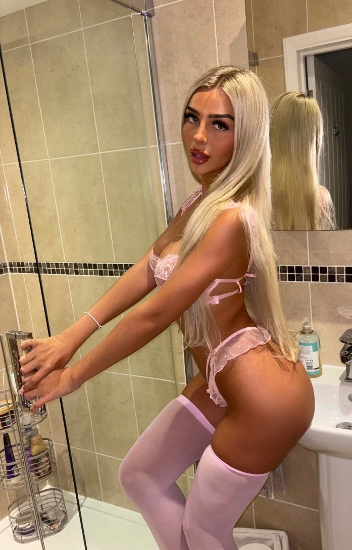 Ellie Coldwell