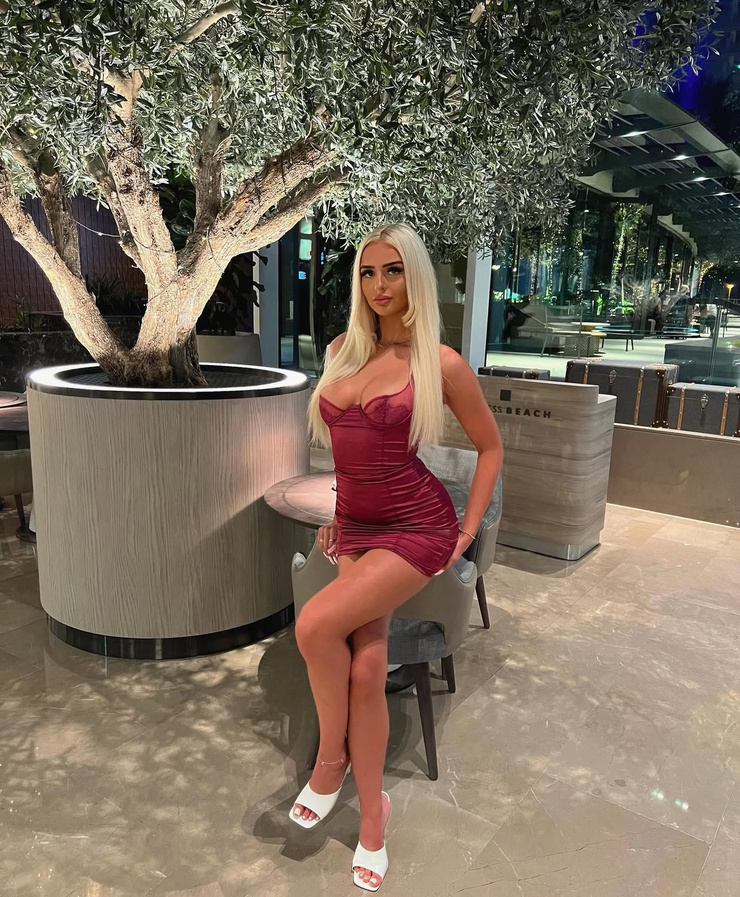 Ellie Coldwell