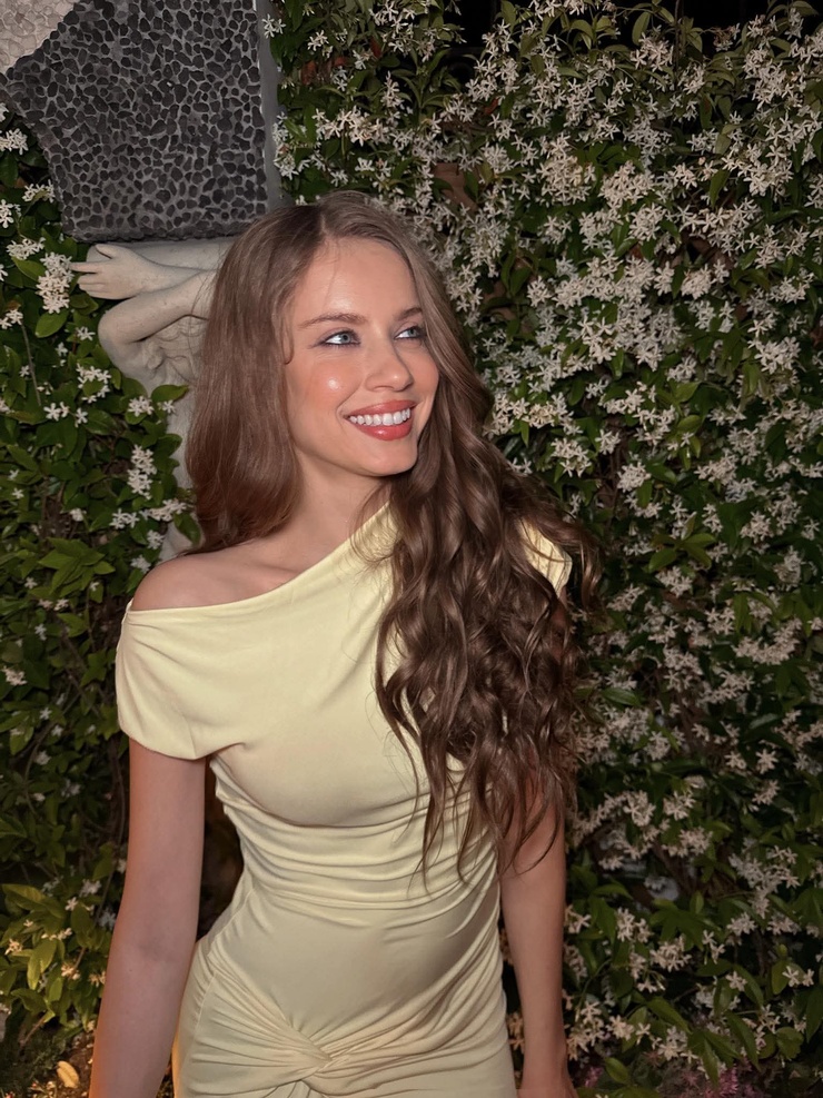 Xenia Tchoumitcheva picture
